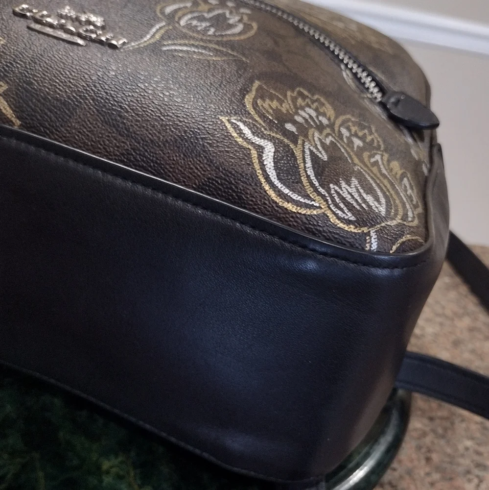 Coach Jordyn Signature Canvas Tulip Brown Backpack Like new